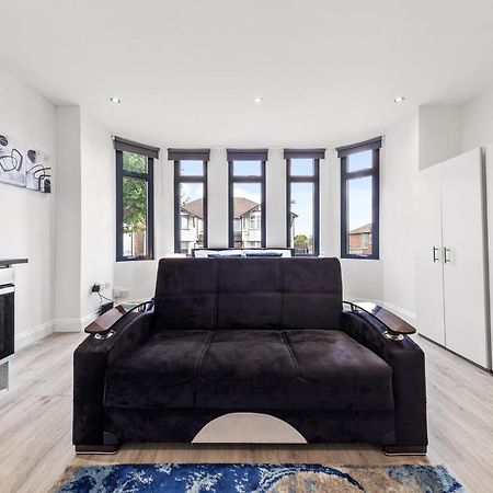 Comfy 1Bdr - 30Mins To Central Ldn - Parking The Hyde Extérieur photo